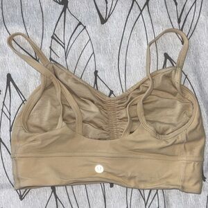lululemon athletica Beige Sports Bra Sz 6